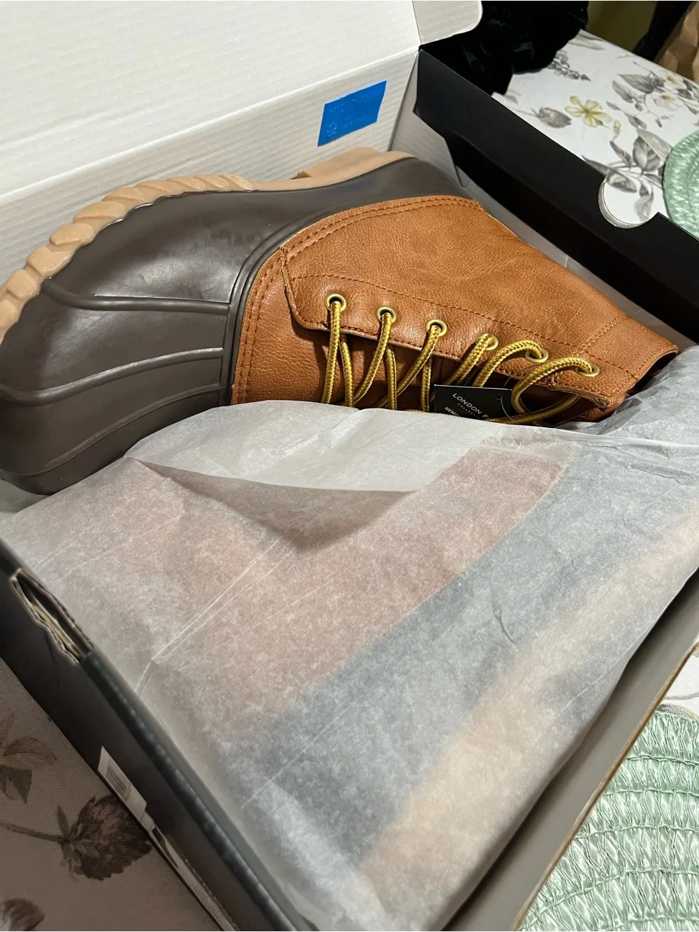 LONDON FOG Tan and Brown Leather Seth Memory Foam Waterproof Duck Boot 12 NIB